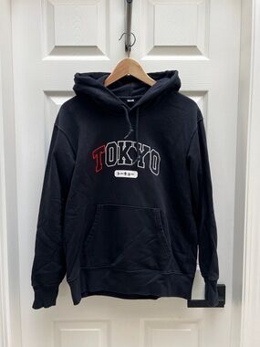 Uniqlo Black 'TOKYO' Graphic Hoodie with Red Accent